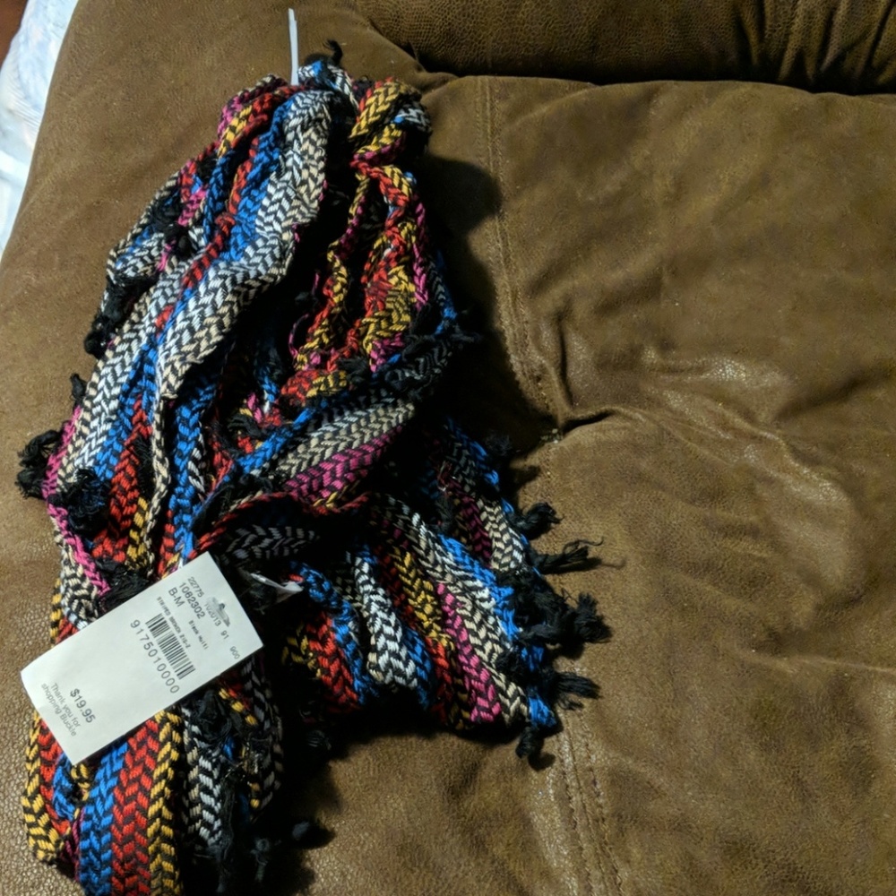 Neck scarf